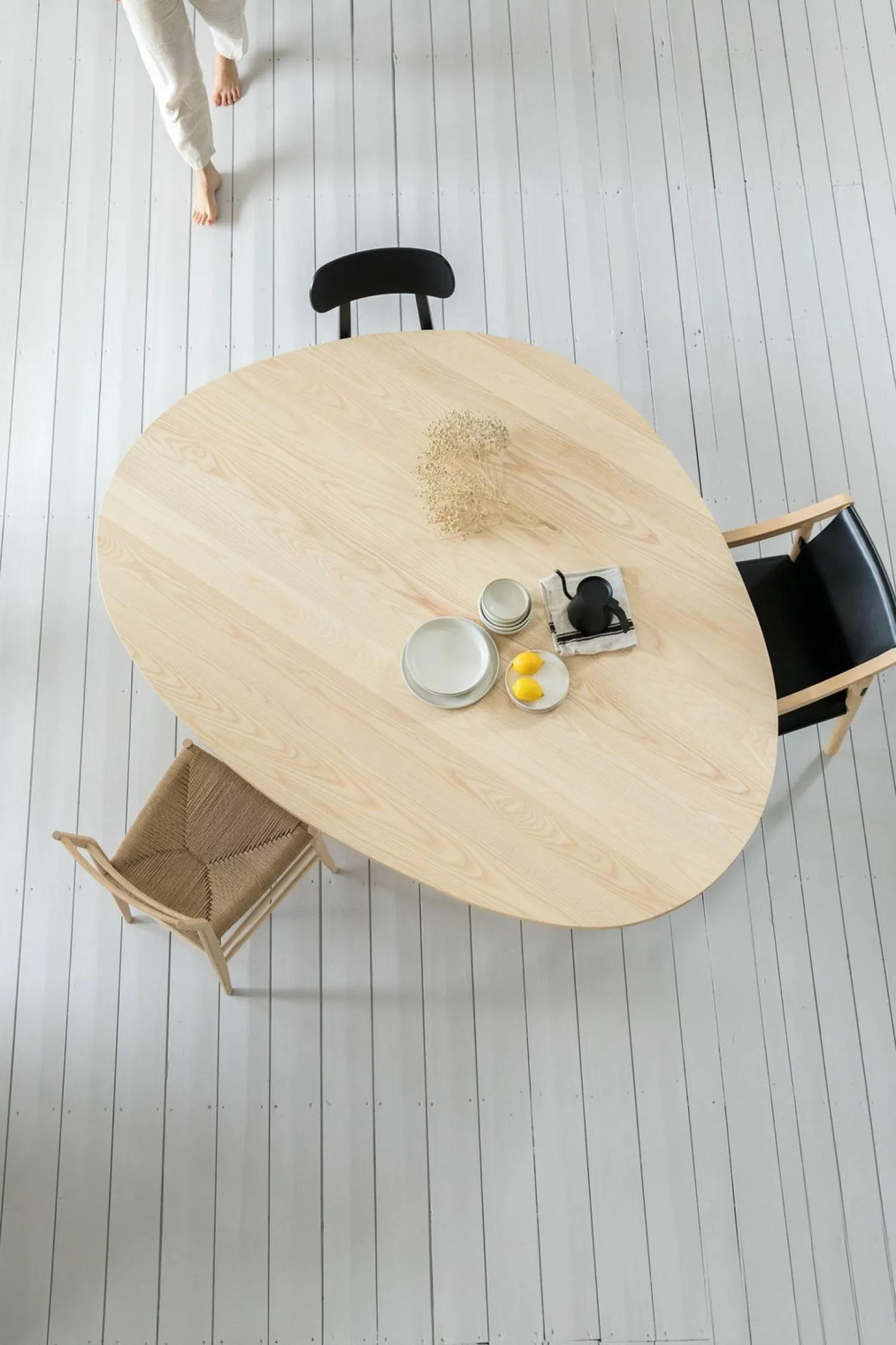 Organische Eettafels-Pilat & Pilat Grut 2 Eettafel Zeep Wit