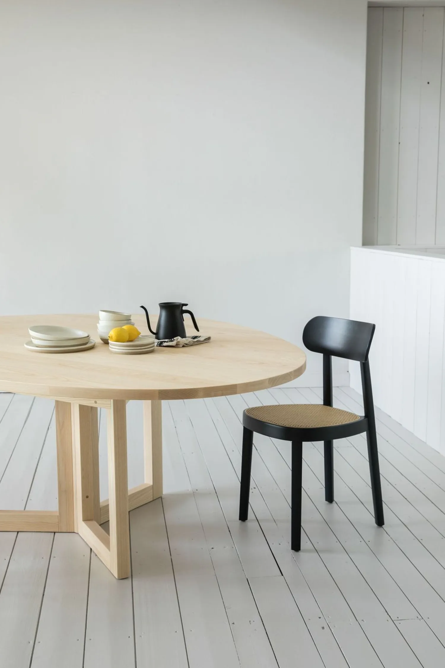 Organische Eettafels-Pilat & Pilat Grut 2 Eettafel Zeep Wit