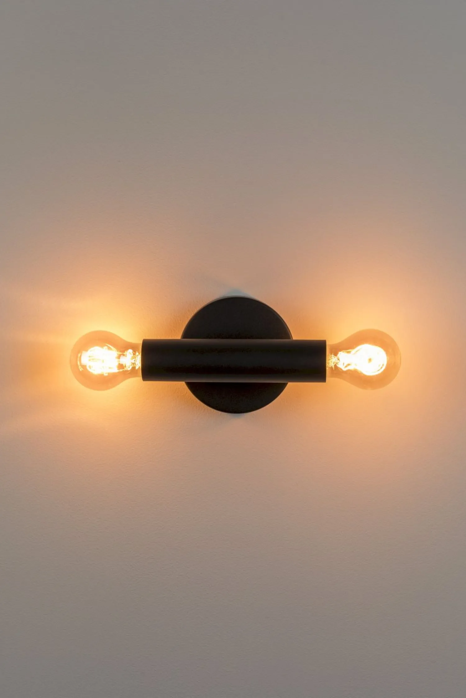 Industriële Wandlampen|Wandlampen-Zuiver Hawk Wandlamp Black