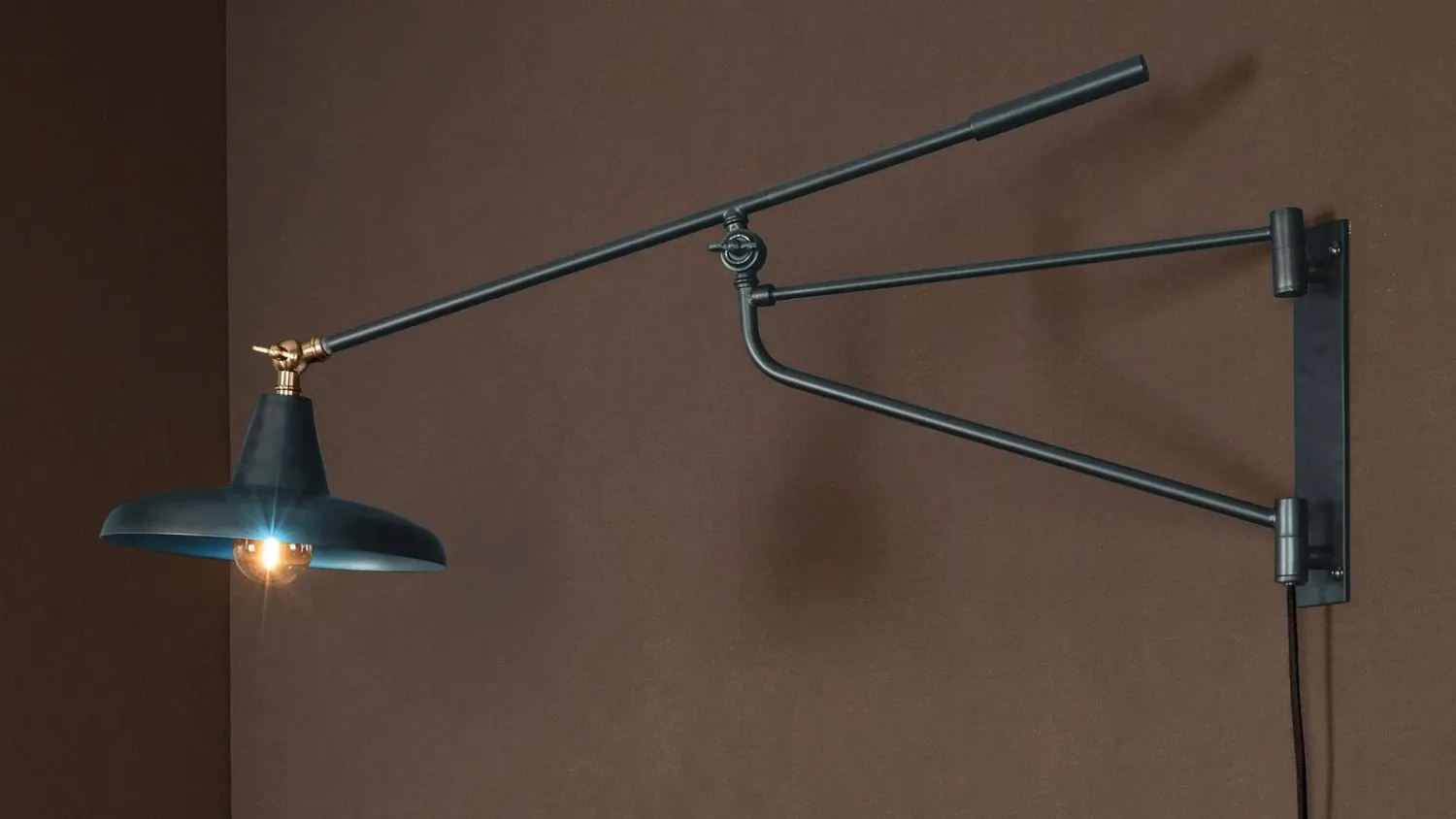 Industriële Wandlampen|Wandlampen-Dutchbone Hector Wandlamp Teal