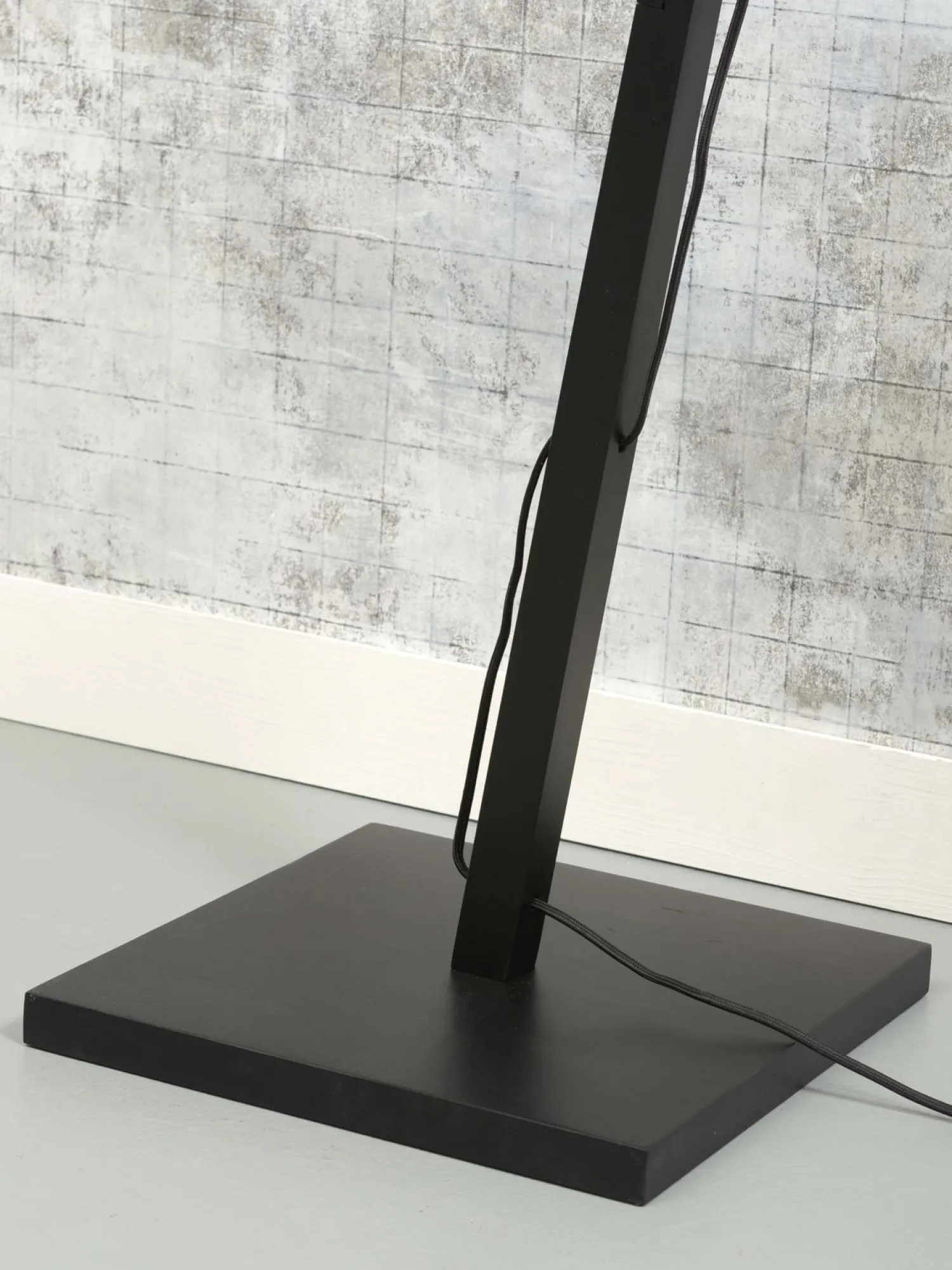 Vloerlampen|Vloerlampen-Good&Mojo Ibiza L Vloerlamp Black
