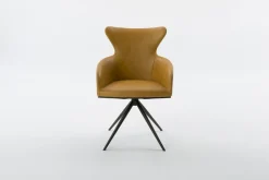 Design Stoelen|Draaibare Eetkamerstoelen-Bert Plantagie Iuno Armstoel Kurkuma