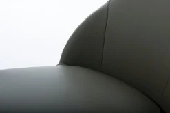 Design Stoelen|Draaibare Eetkamerstoelen-Bert Plantagie Iuno Eetkamerstoel Amaretto