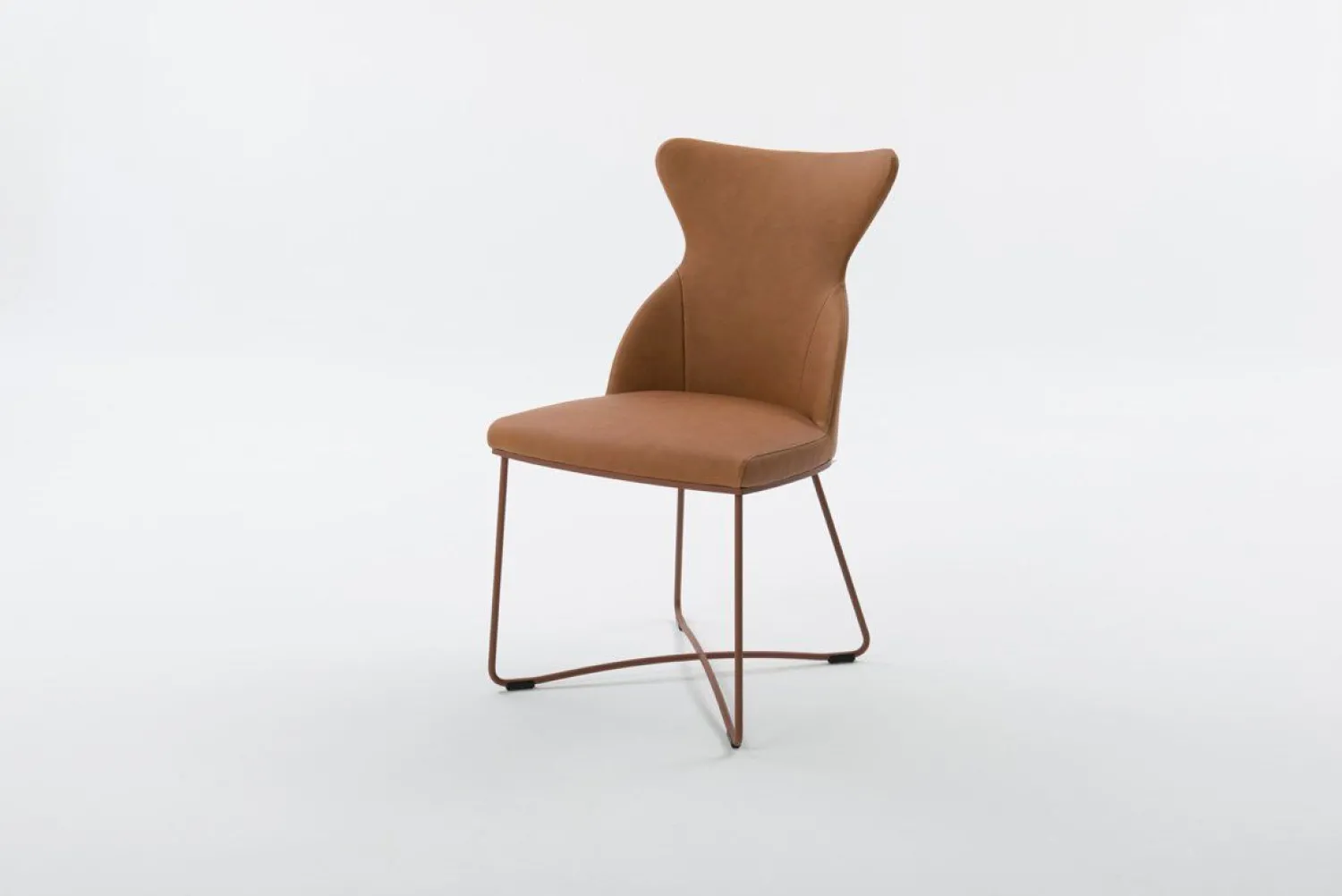 Design Stoelen|Draaibare Eetkamerstoelen-Bert Plantagie Iuno Eetkamerstoel Amaretto