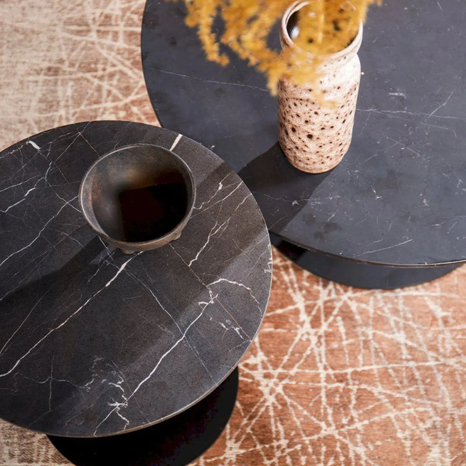 Ronde Salontafels-Eijerkamp Collectie Jake Salontafel Black