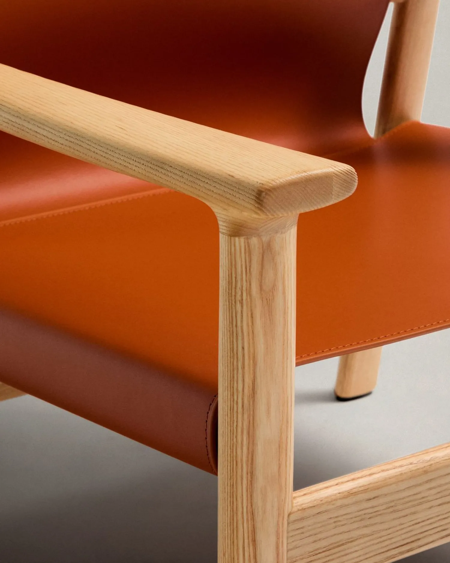 Leren Fauteuils-Kave Home Jan Fauteuil Lichtbruin