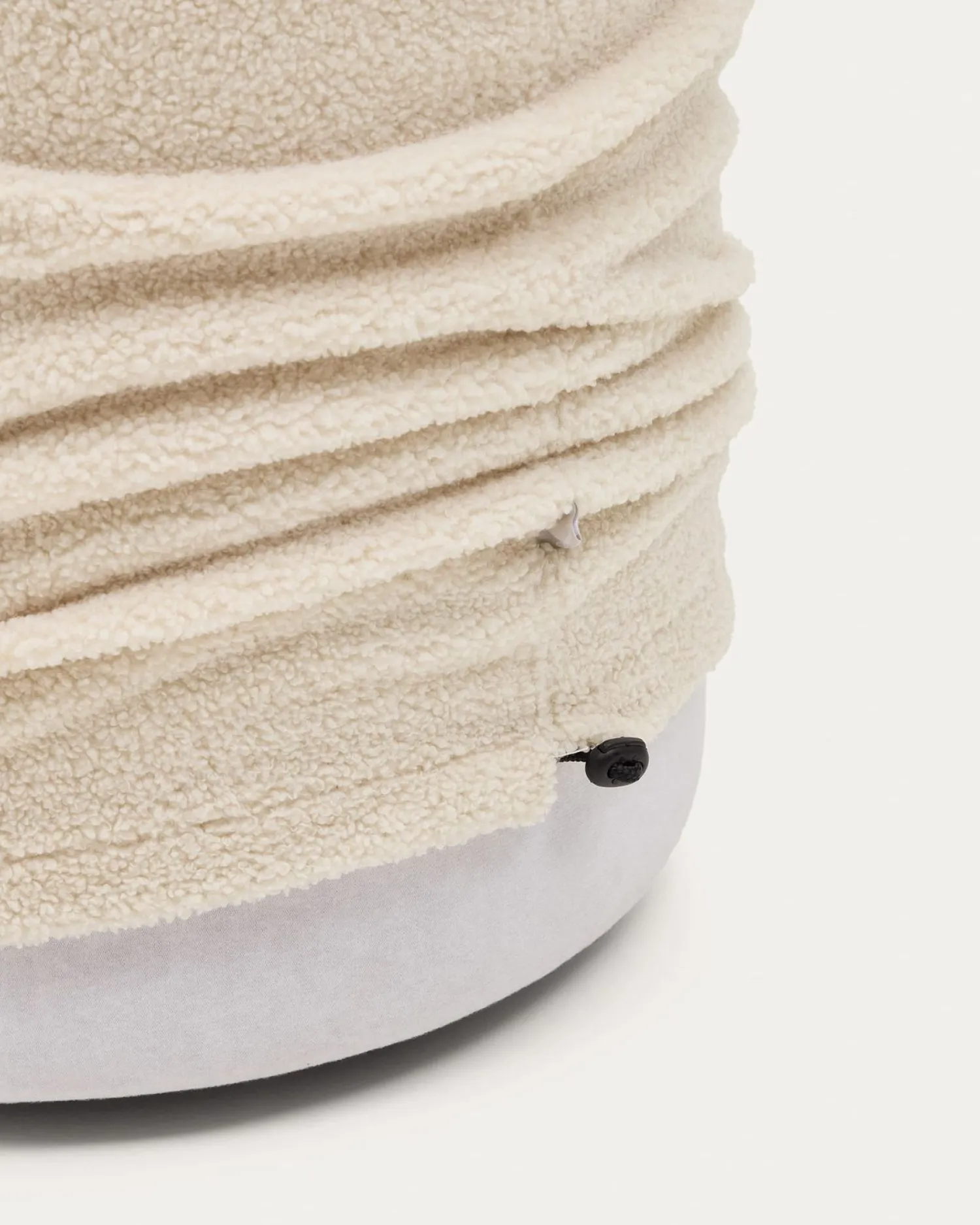 Hockers|Poefs-Kave Home Kaeli Poef Ecru