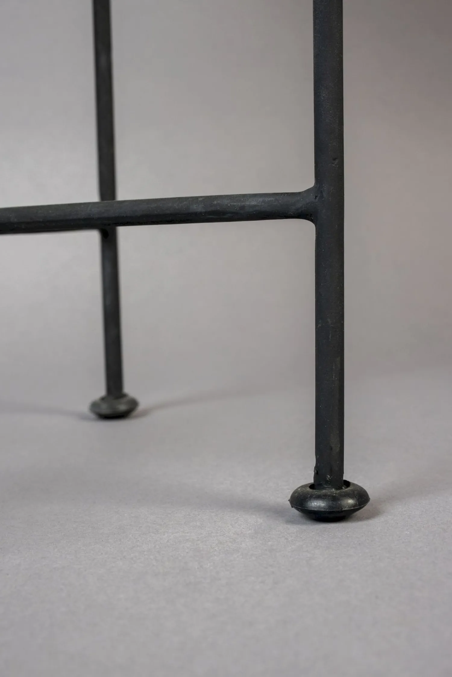 Industriële Vloerlampen|Vloerlampen-Dutchbone Kari Vloerlamp Black