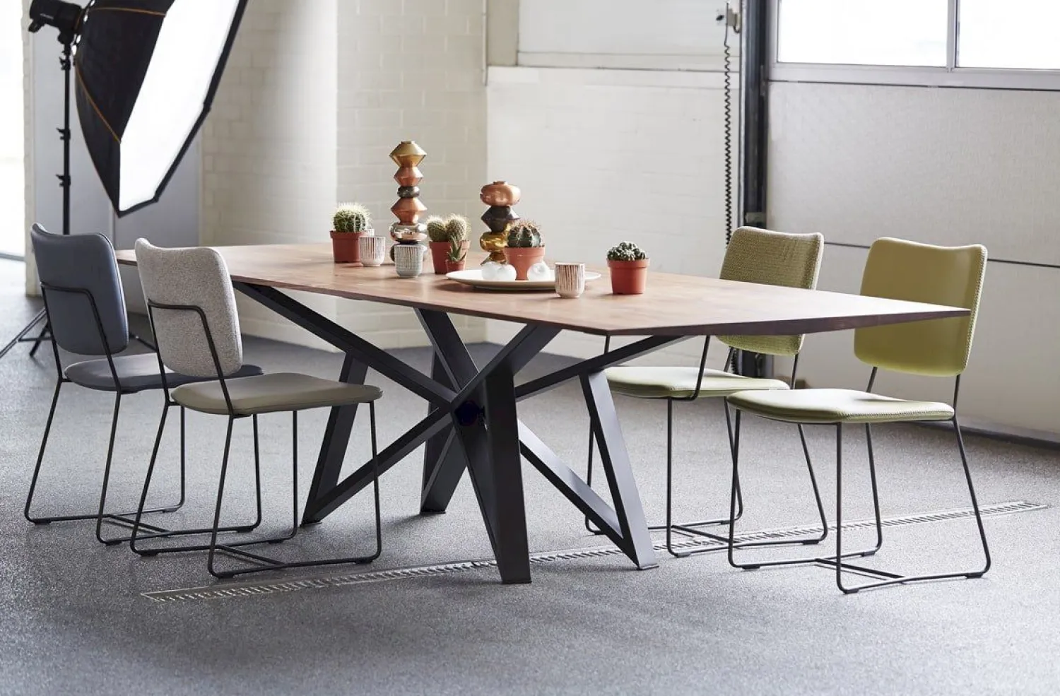Design Stoelen|Eetkamerstoelen Zonder Armleuning-Bert Plantagie Kiko Eetkamerstoel