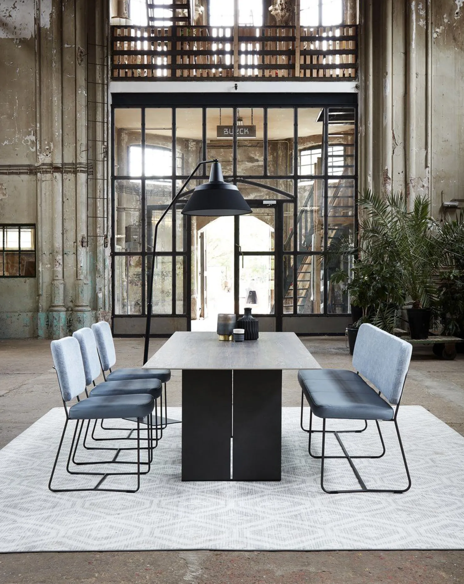 Design Stoelen|Eetkamerstoelen Zonder Armleuning-Bert Plantagie Kiko Plus Eetkamerstoel Taupe