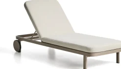 Tuinstoelen-Kave Home Kionia Ligstoel Taupe