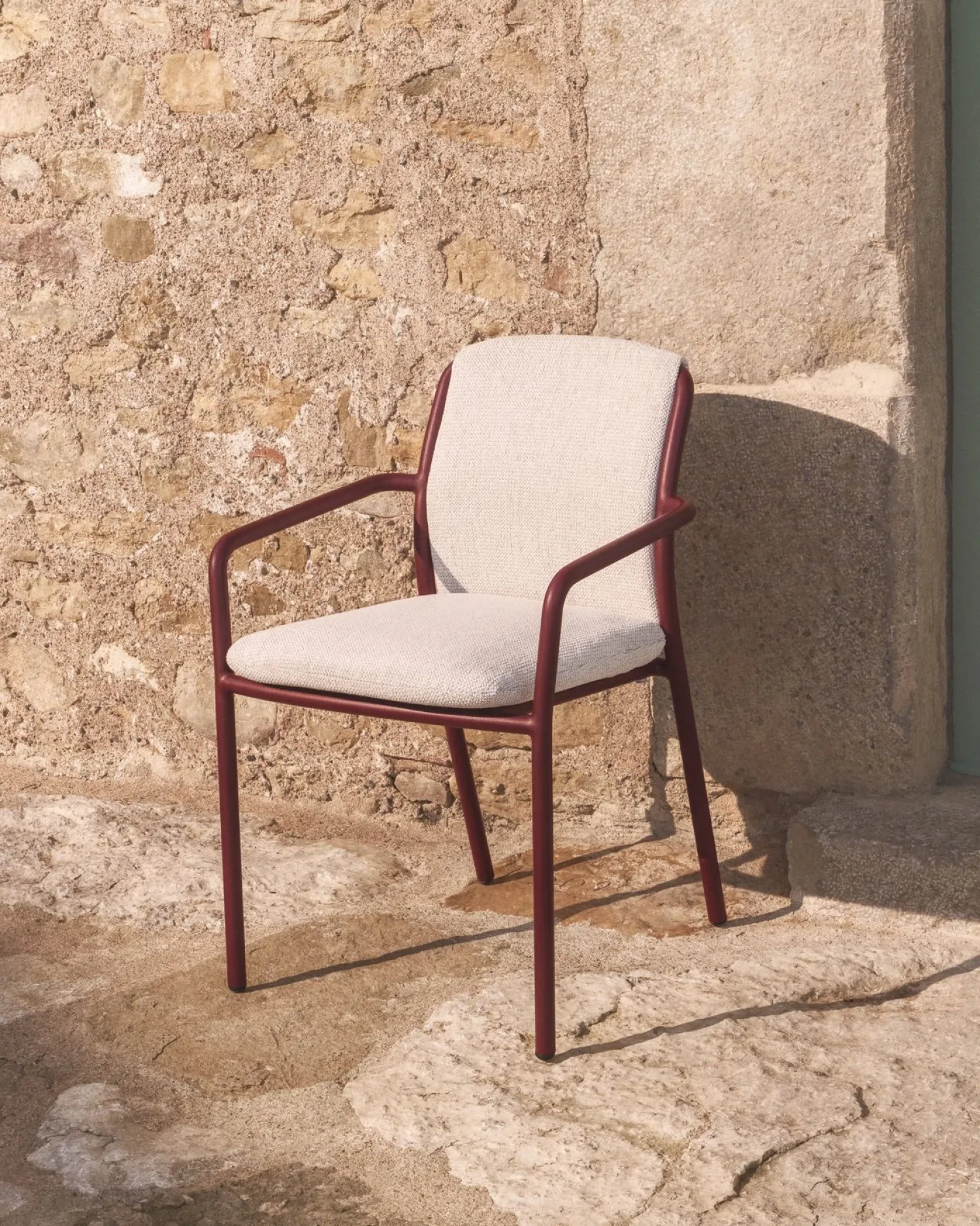 Tuinstoelen-Kave Home Linosa Tuinstoel Donkerrood, Beige