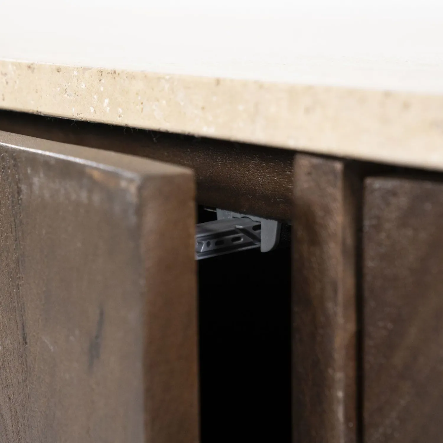 Dressoirs-Eleonora Lio Dressoir Bruin