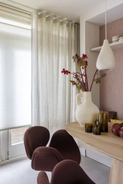 Design Stoelen|Eetkamerstoelen Met Armleuning-Artifort Little Tulip Eetkamerstoel Oranje