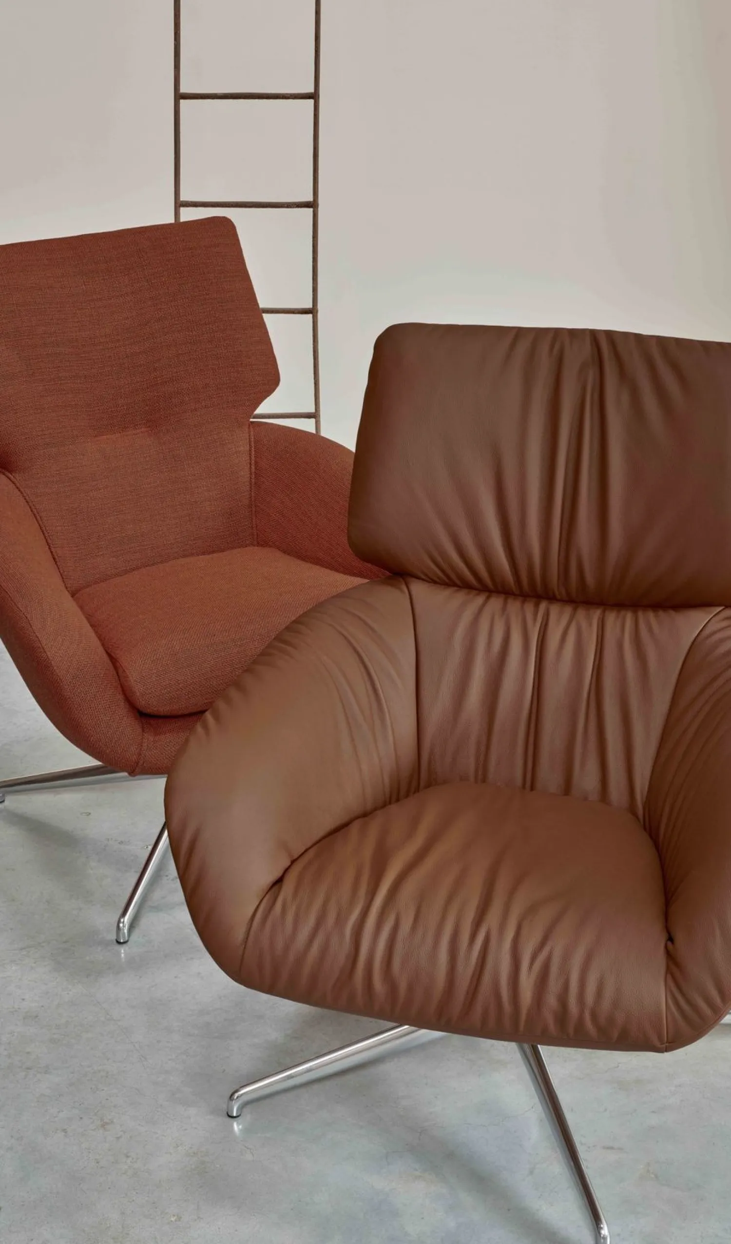Leren Fauteuils|Draaifauteuils-Leolux Lodey Basic Fauteuil Brown Orange