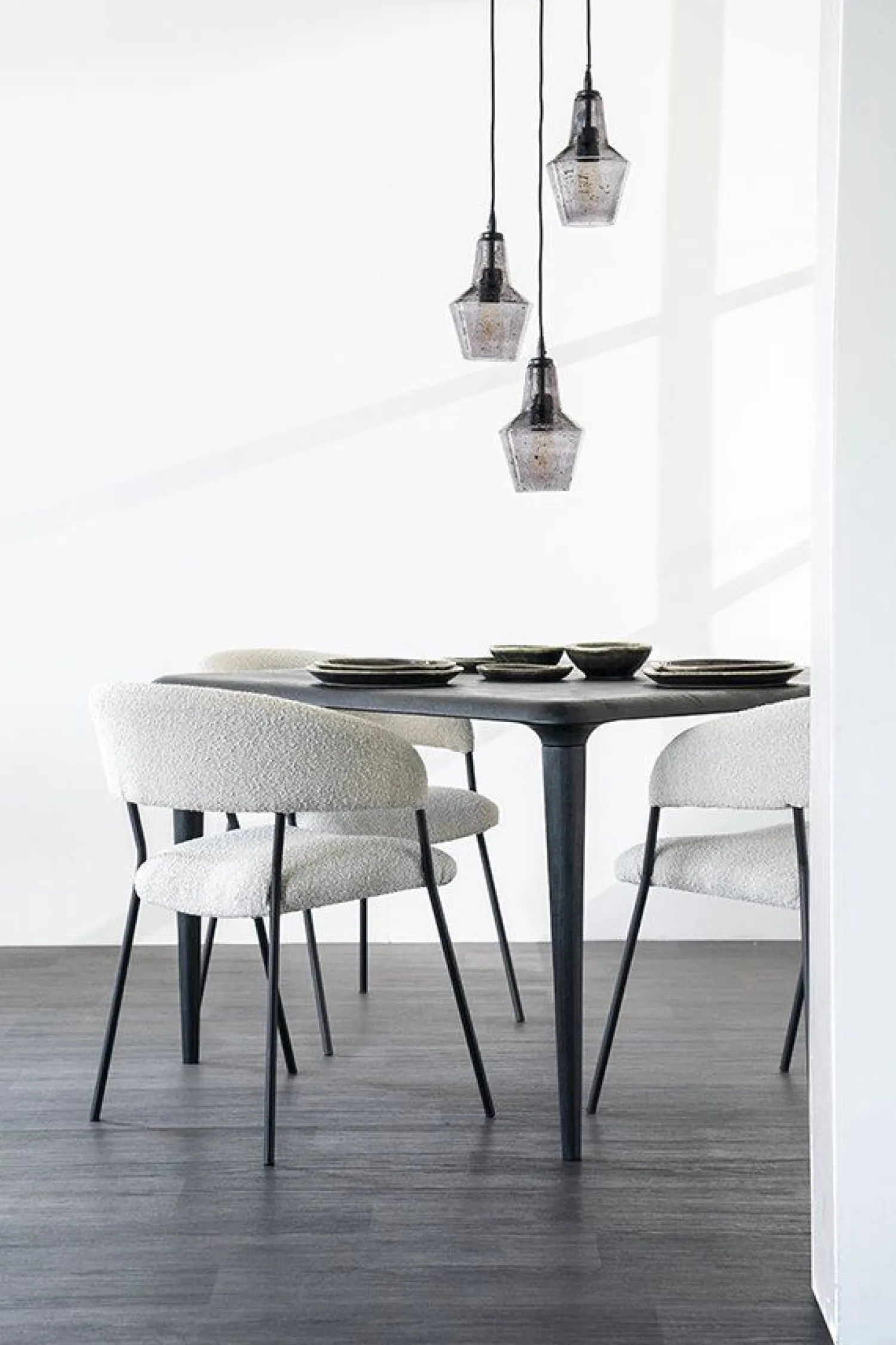 Eetkamerstoelen Met Armleuning-Eleonora Luka Eetkamerstoel Beige