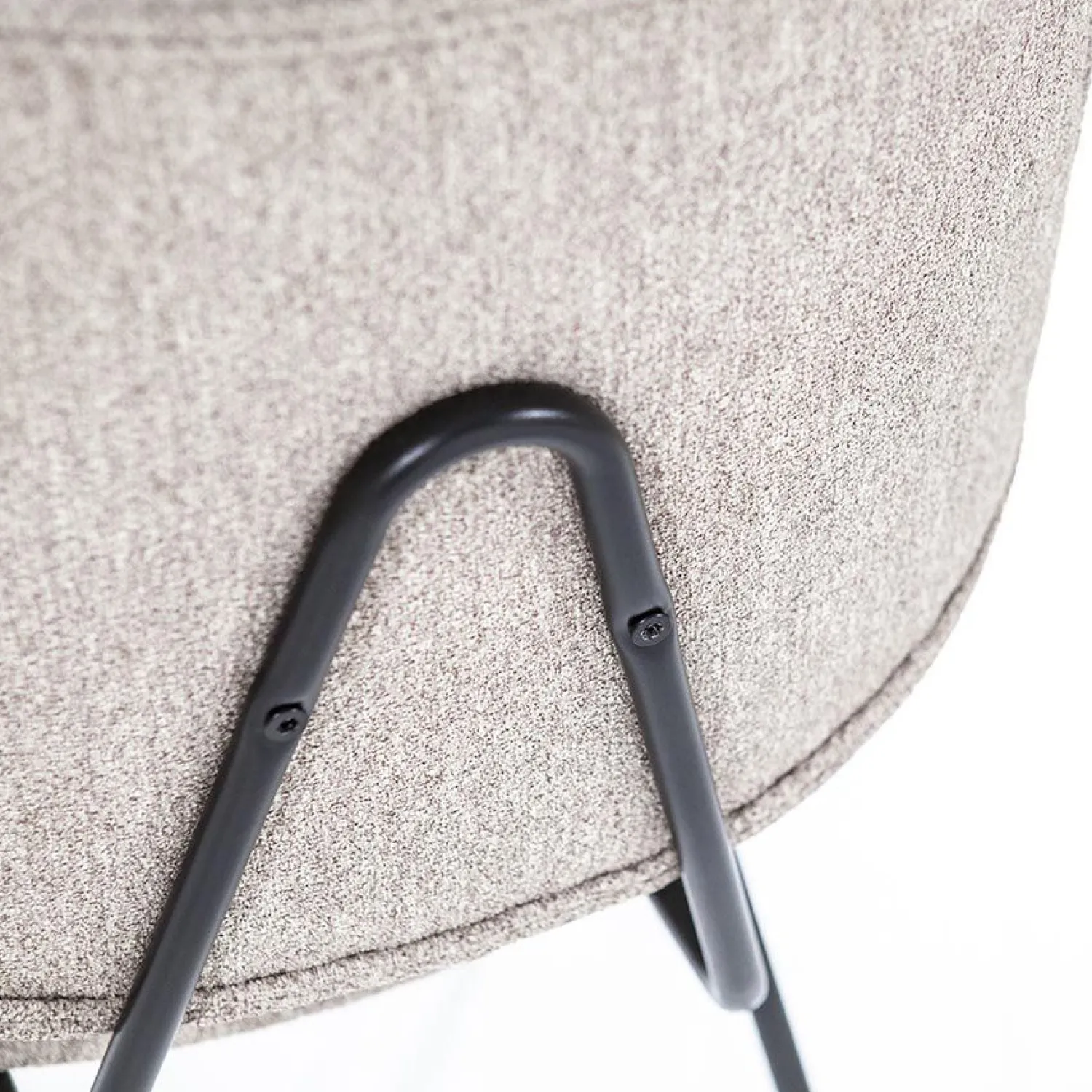 Eetkamerstoelen Met Armleuning-Eleonora Lynn Armstoel Beige