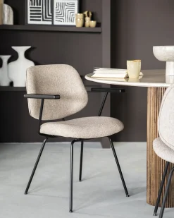 Eetkamerstoelen Met Armleuning-Eleonora Lynn Armstoel Beige