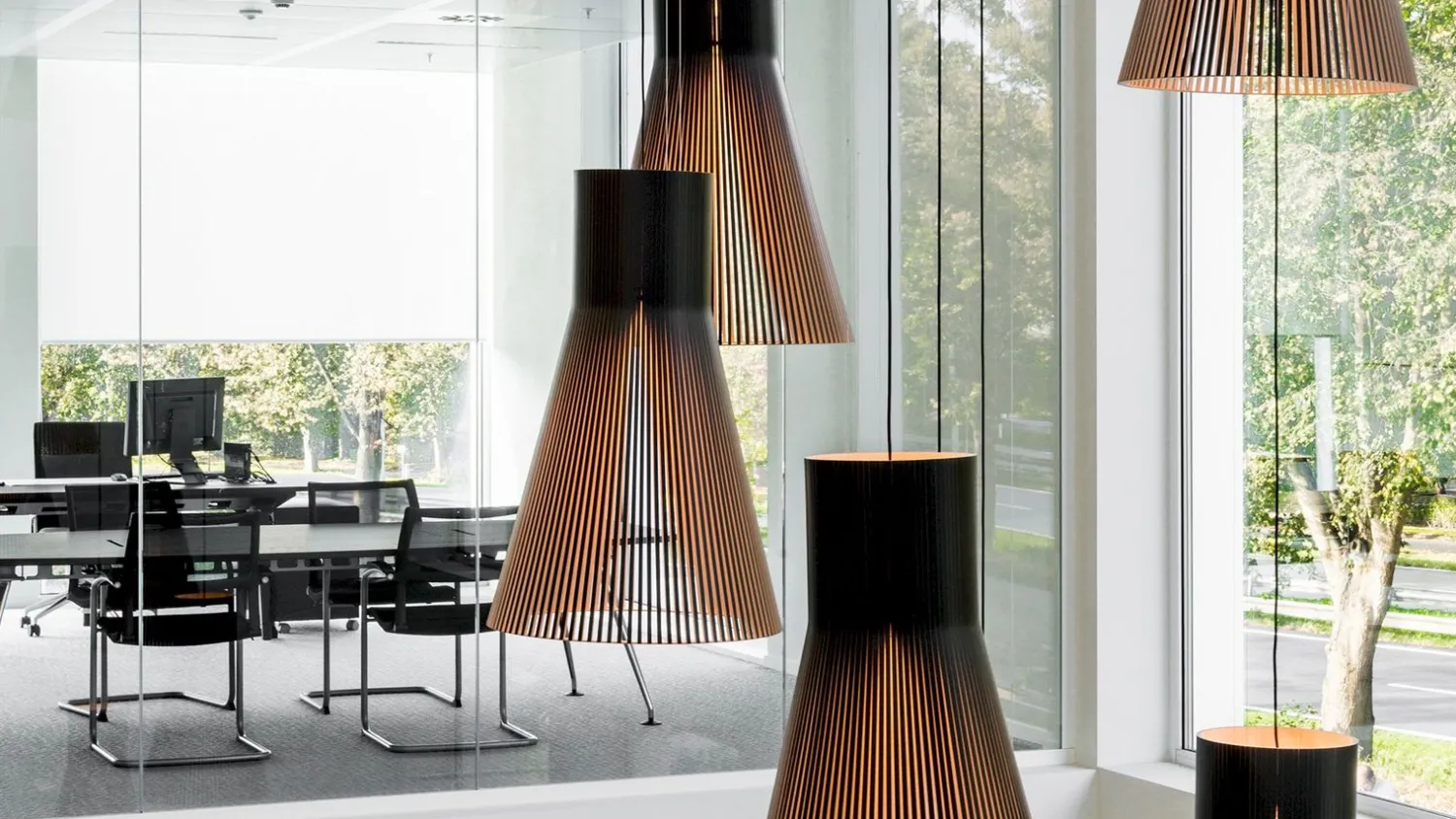Hanglampen|Hanglampen-Secto Design Magnum 4202 Hanglamp Walnut