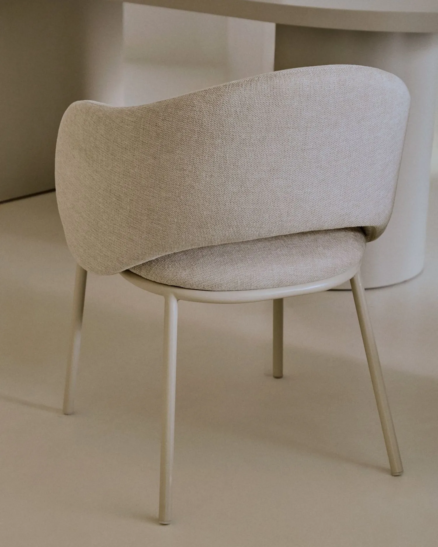 Eetkamerstoelen Met Armleuning-Kave Home Maina Eetkamerstoel Beige