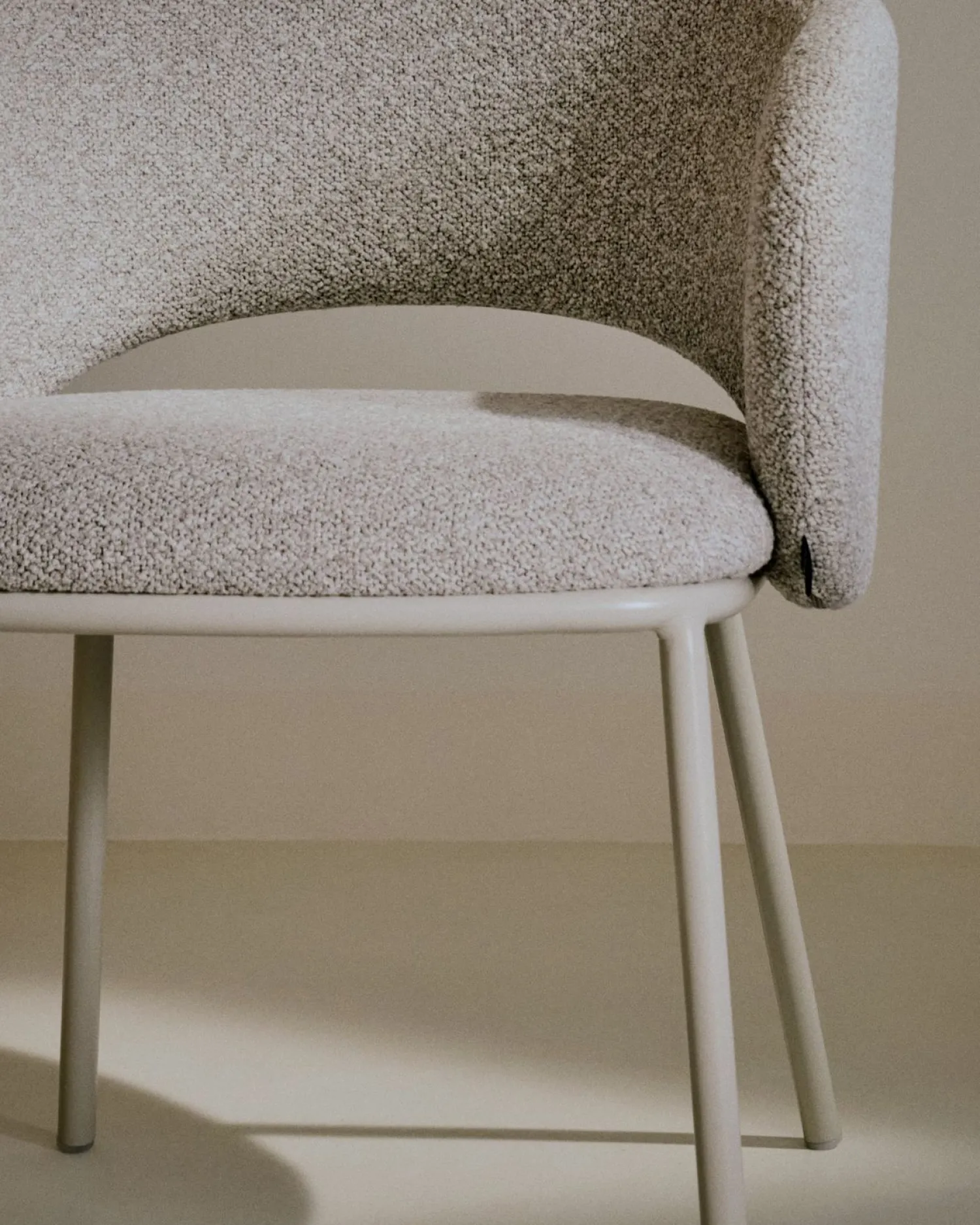 Eetkamerstoelen Met Armleuning-Kave Home Maina Eetkamerstoel Creme