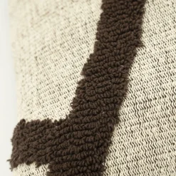 Sierkussens & Plaids-By Boo Majani Kussen Dark Brown