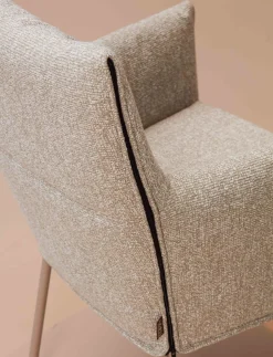Design Stoelen|Eetkamerstoelen Met Armleuning-LABEL Vandenberg Mali Ritz High Eetkamerstoel Beige 05