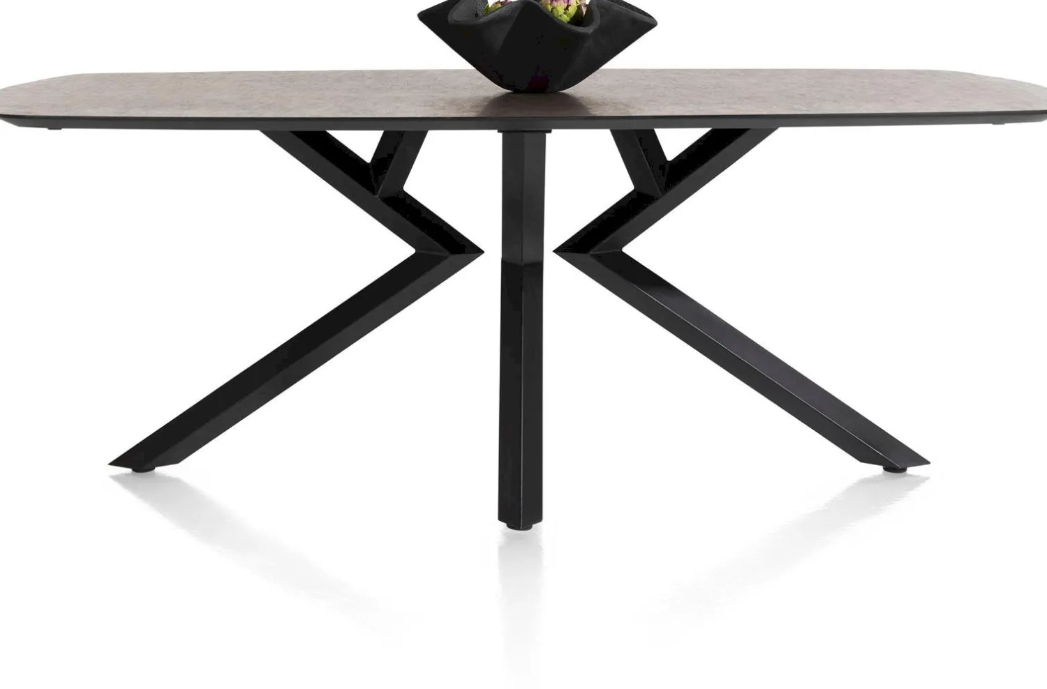 Houten Eettafels|Ovale Eettafels-XOOON Masura Eettafel Roest
