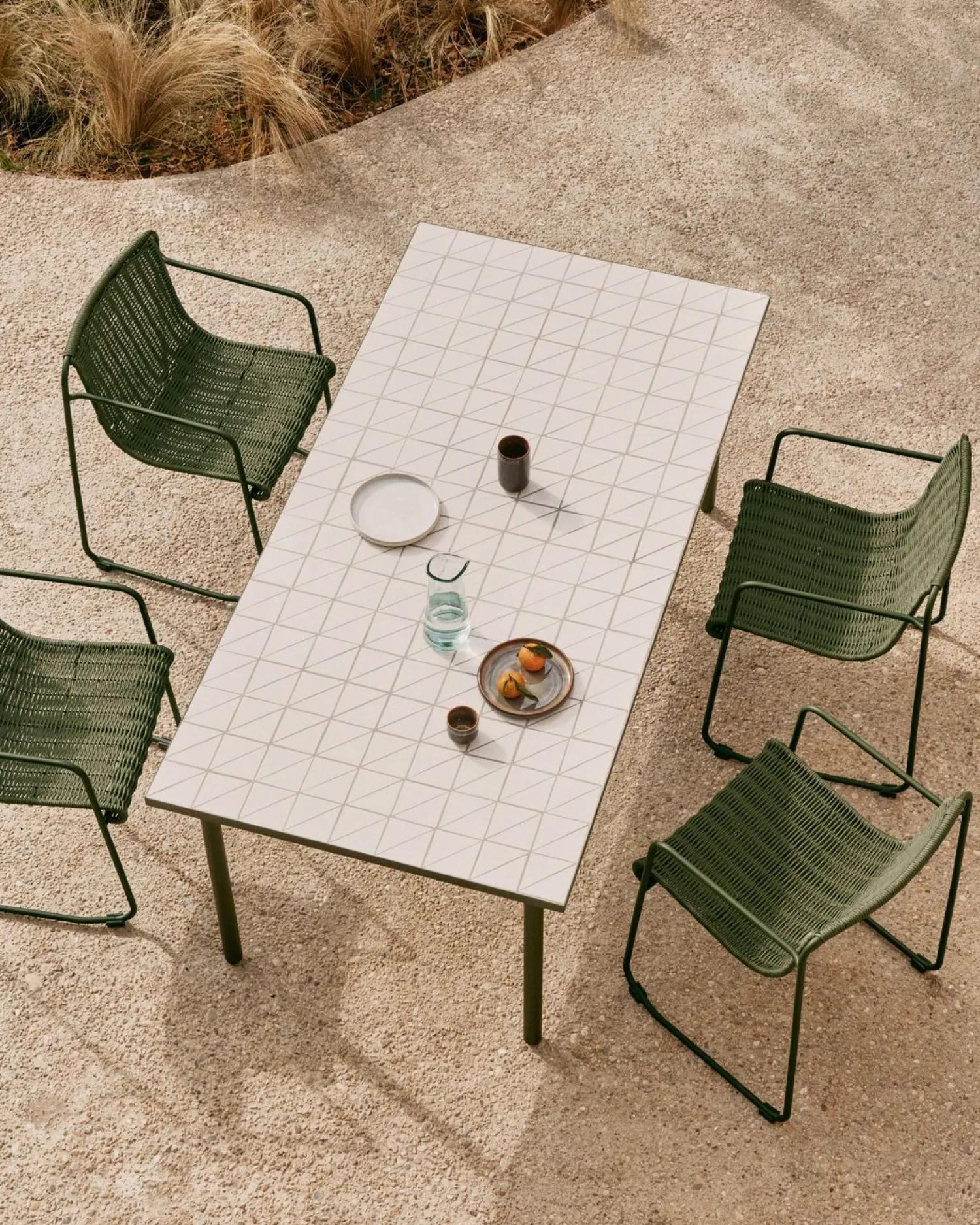 Tuintafels-Kave Home Maurina Ecru Tuintafel Donkergroen, Ecru