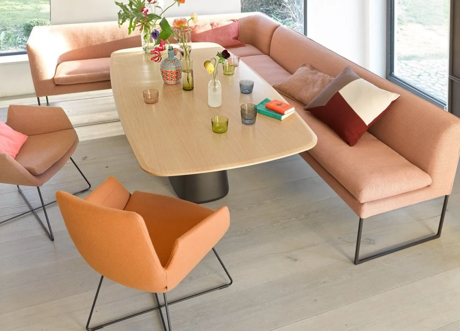 Design Eetkamerbanken|Stoffen Eetkamerbanken-COR Mell Eetkamerbank Zwart