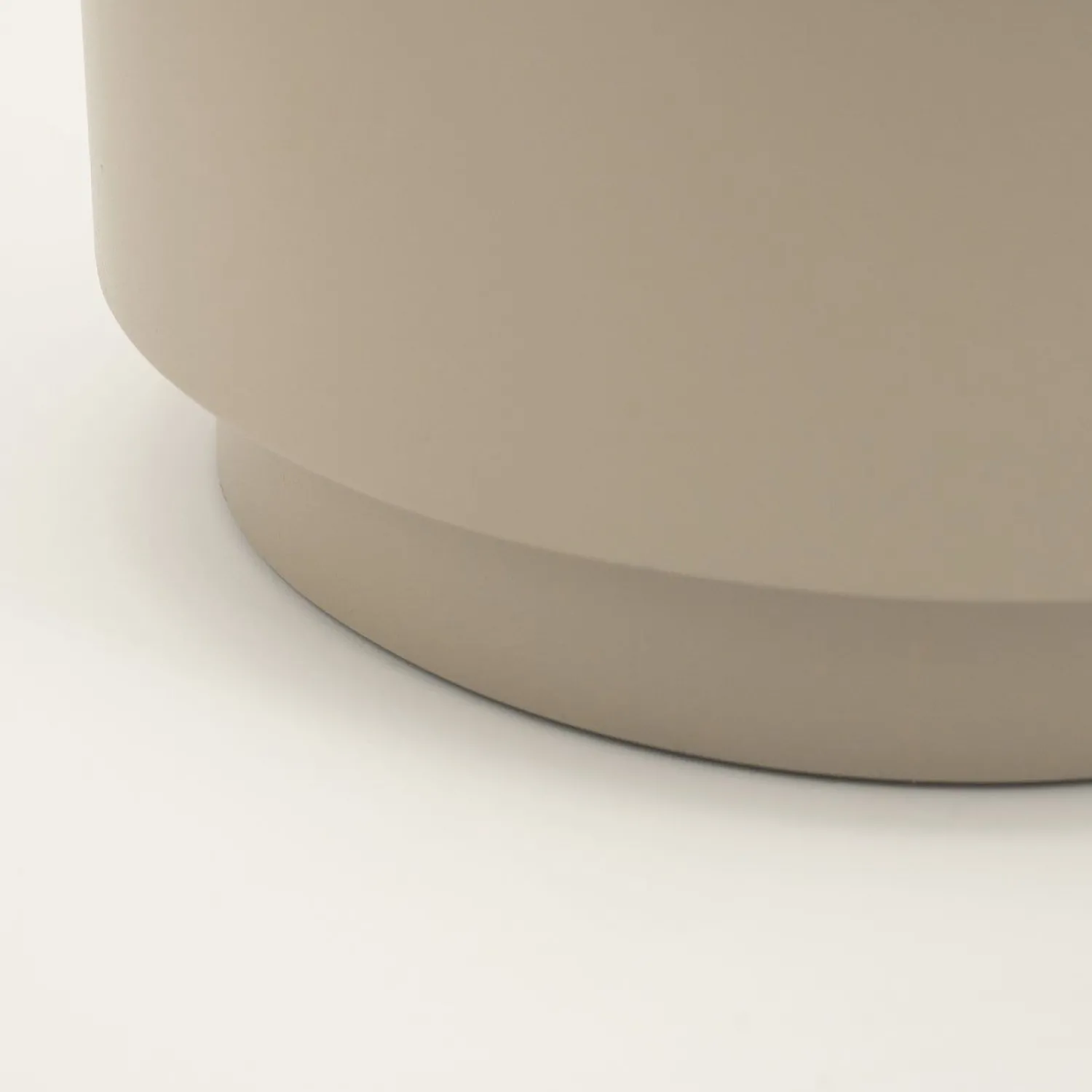Ronde Bijzettafels-By Boo Mesita Bijzettafel Taupe