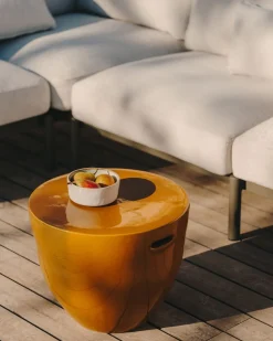 Tuintafels-Kave Home Mesquida Bijzettafel Mosterd
