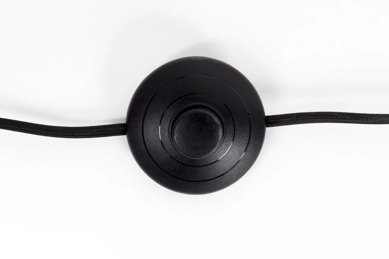 Moderne Vloerlampen|Vloerlampen-Zuiver Metal Bow Vloerlamp Black