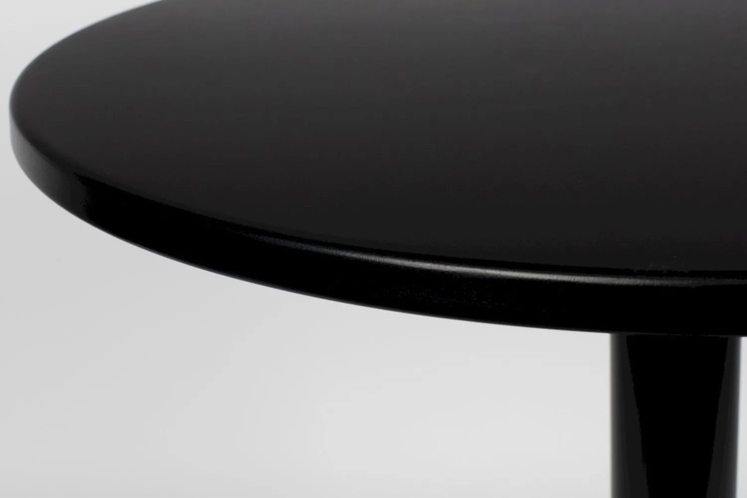 Tuintafels|Ronde Bijzettafels-Zuiver Metsu Bijzettafel Black