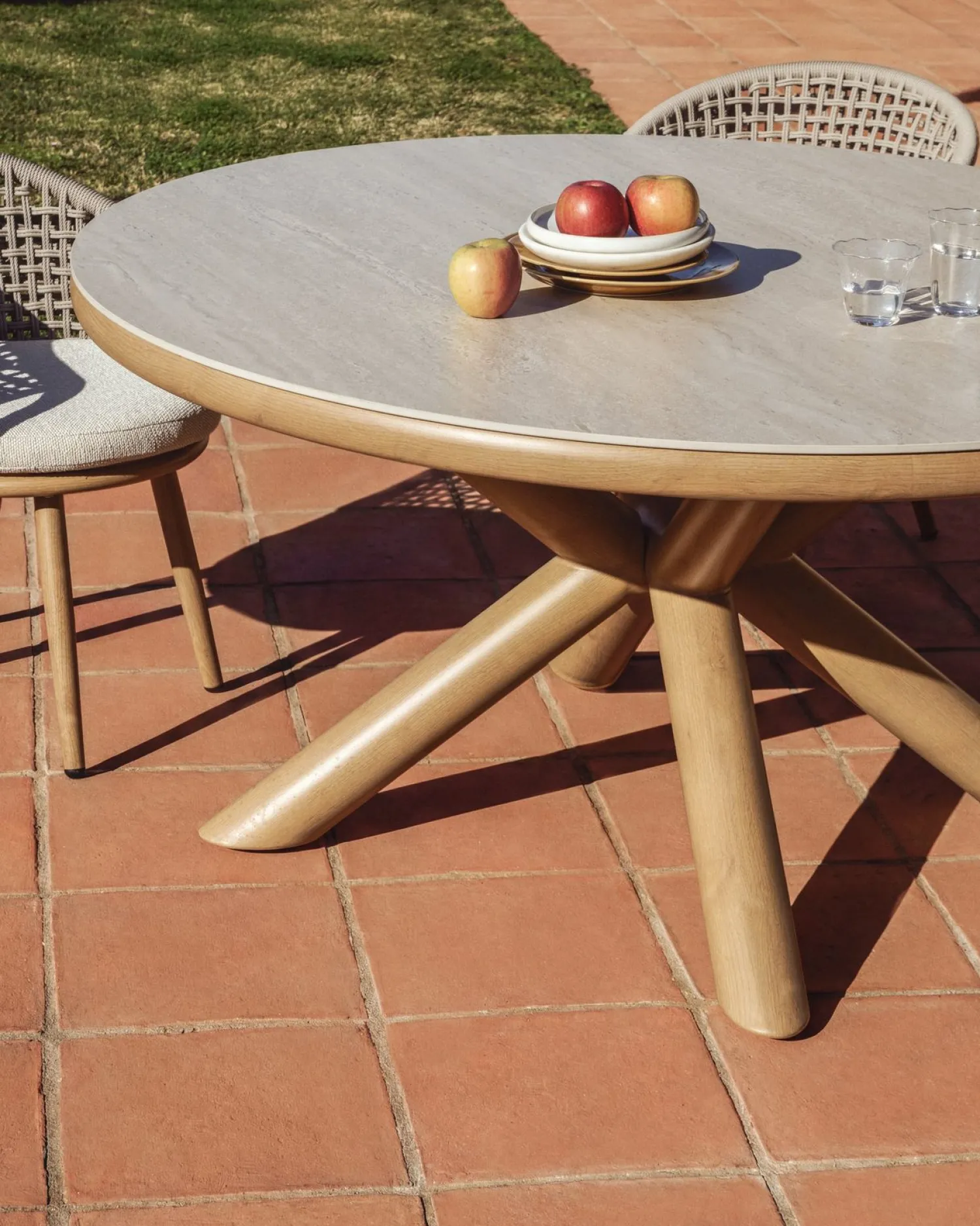 Tuintafels-Kave Home Mirtia Tuintafel Ecru