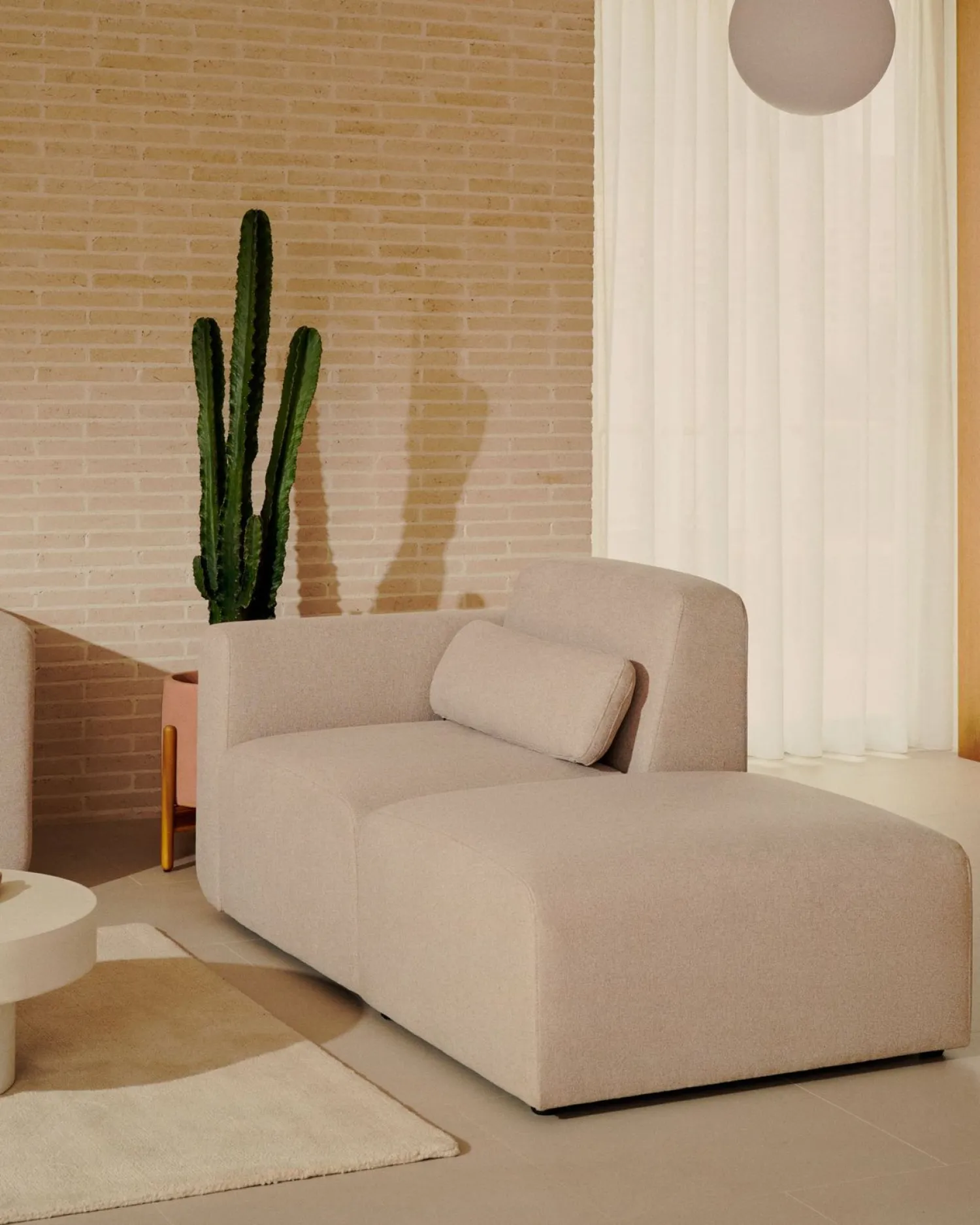 Elementenbanken-Kave Home Neom 1-Zitsbank Beige