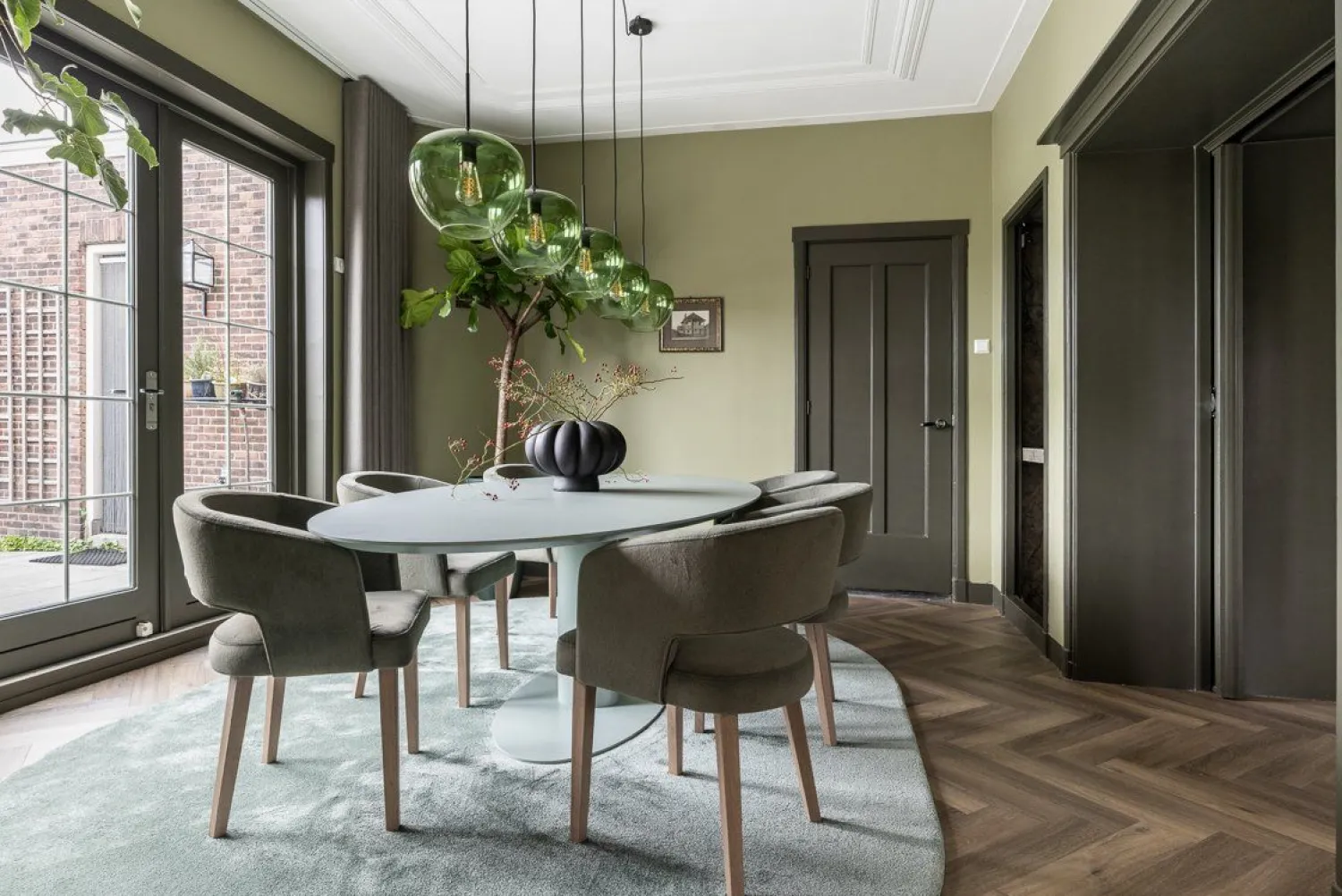 Houten Eettafels|Ovale Eettafels-Metaform Orfis Eettafel Bruin