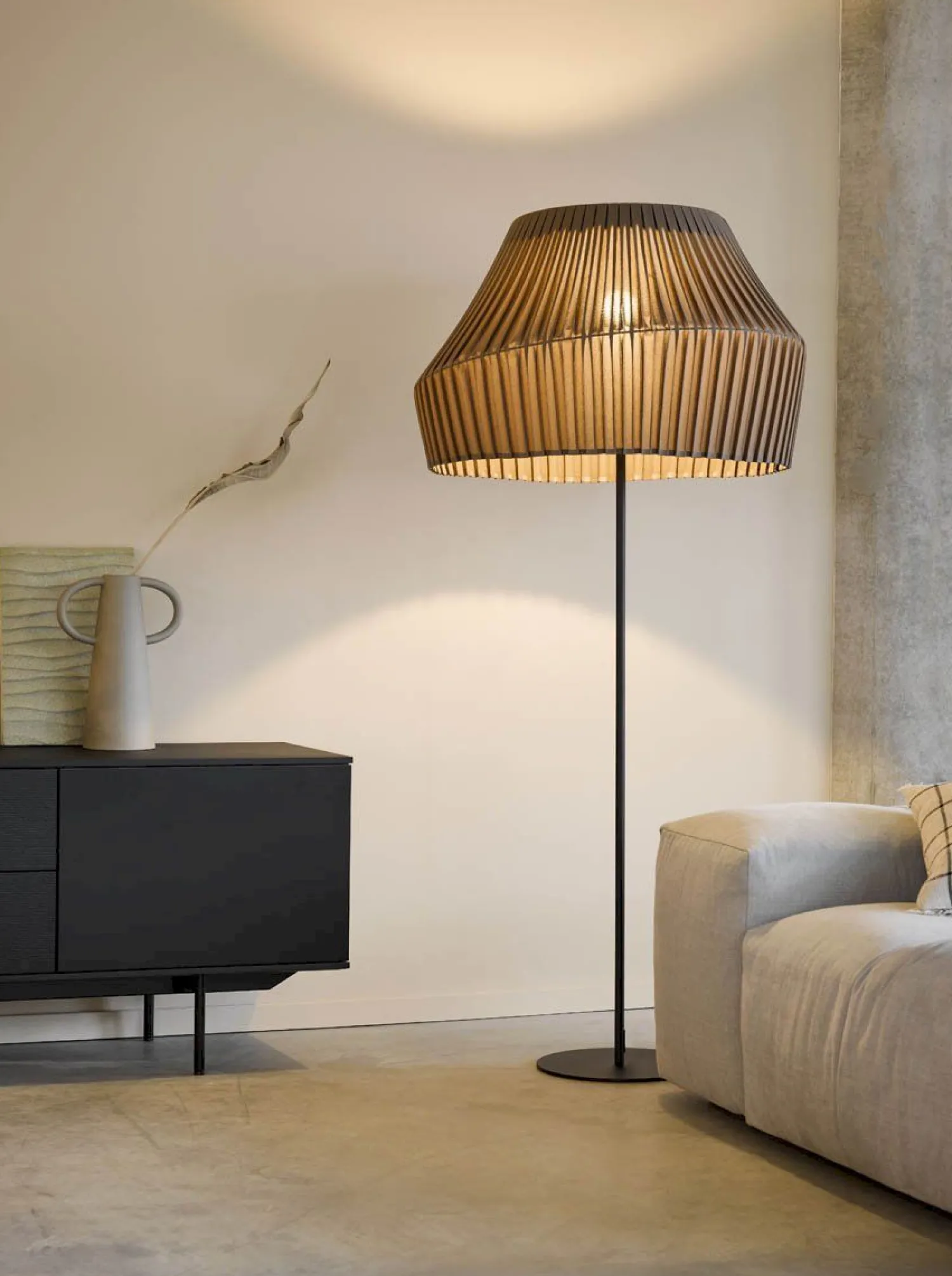 Design Vloerlampen|Vloerlampen-Hollands Licht Pleat 75 Vloerlamp Sand Taupe
