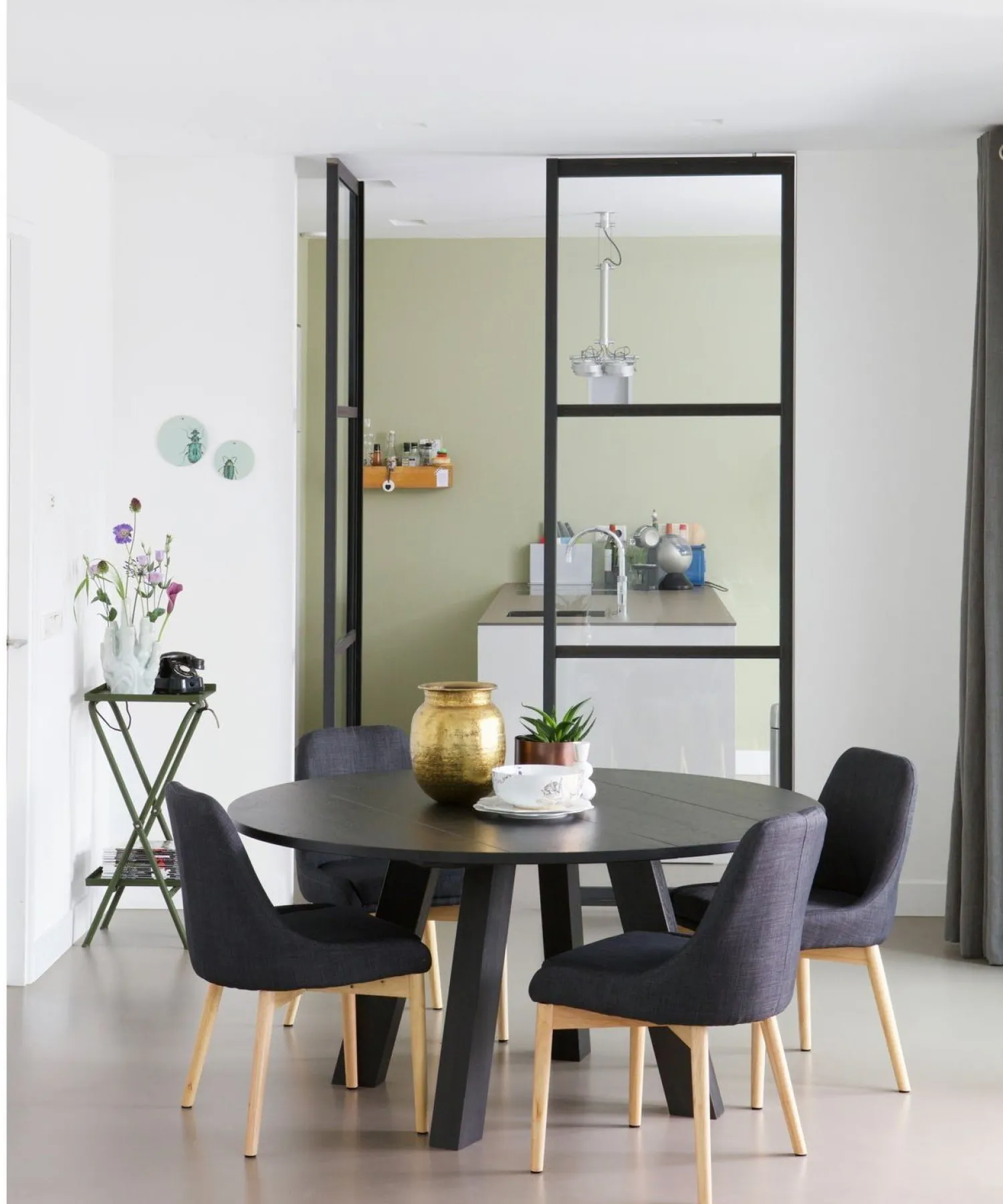 Houten Eettafels|Ronde Eettafels-WOOOD Rhonda XL Eettafel Blacknight