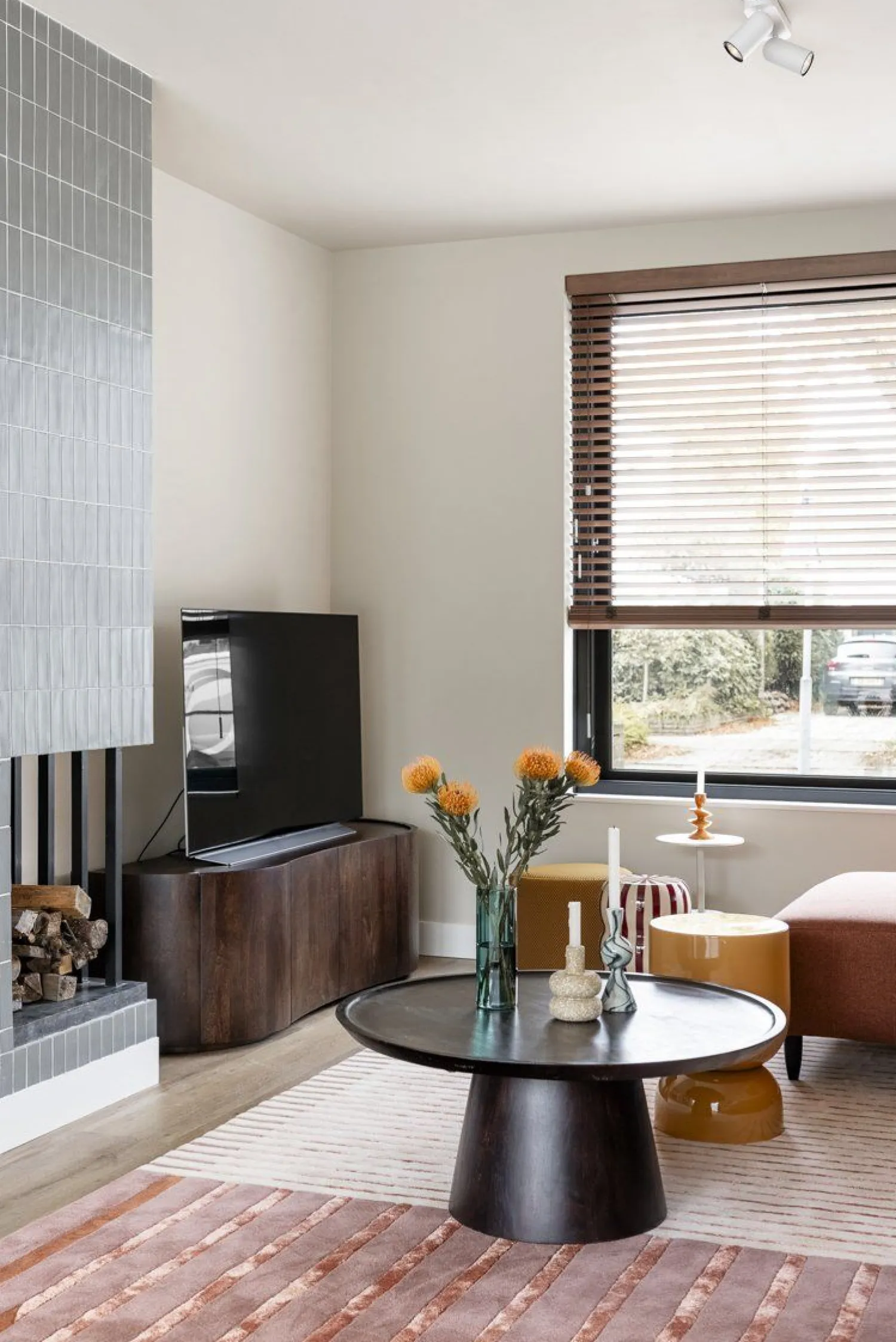 Houten Salontafels|Ronde Salontafels-Eleonora Ron M Salontafel Bruin