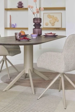 Eetkamerstoelen Met Armleuning-Bert Plantagie Ruby Eetkamerstoel Groen