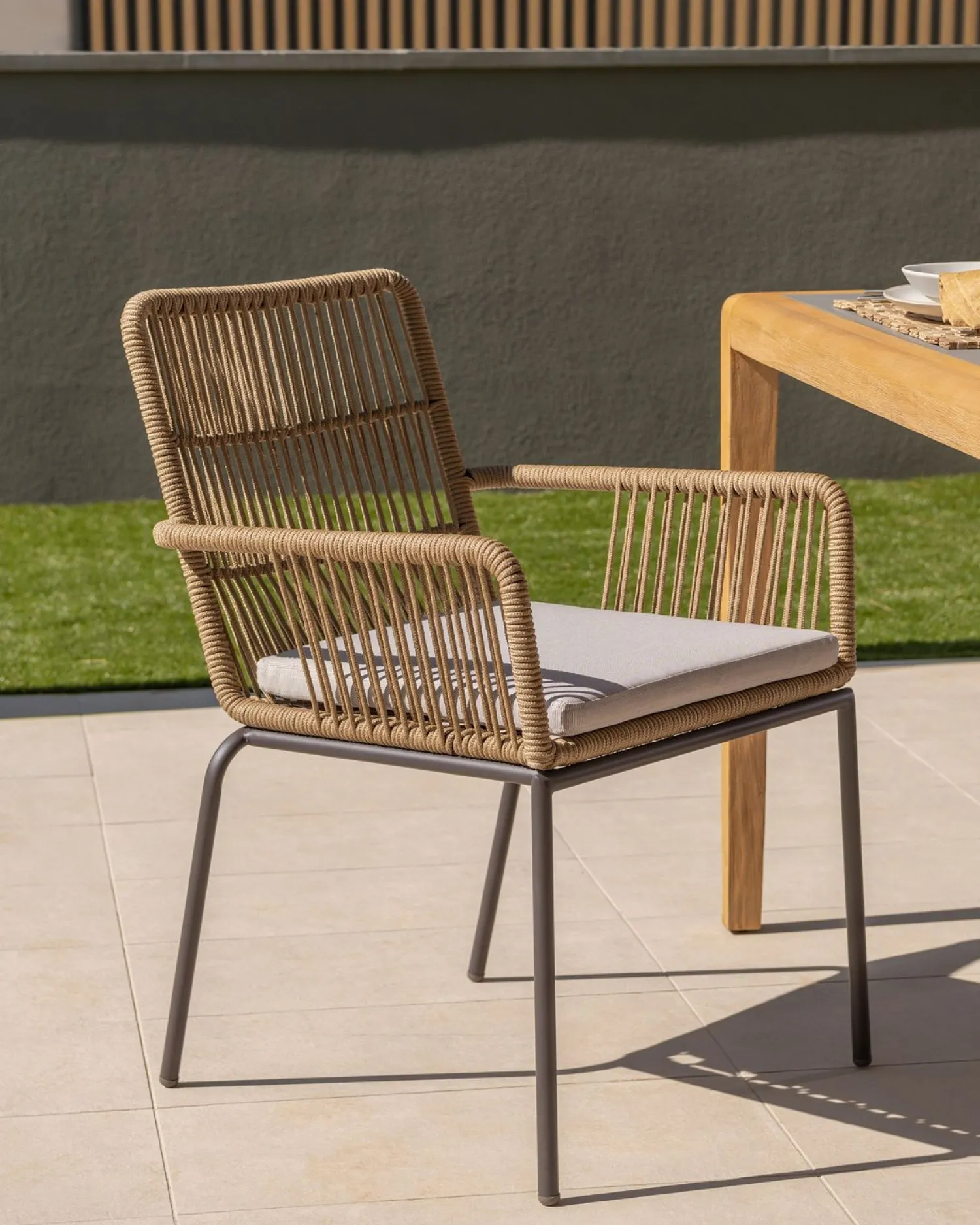 Tuinstoelen-Kave Home Samt Tuinstoel Beige