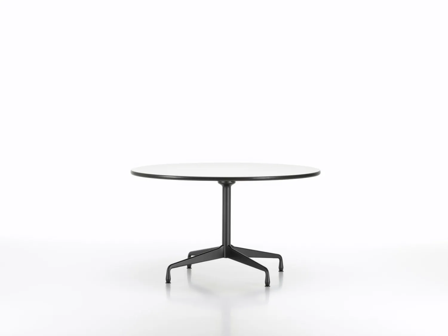 Houten Eettafels-Vitra Segmented Eettafel Bruin