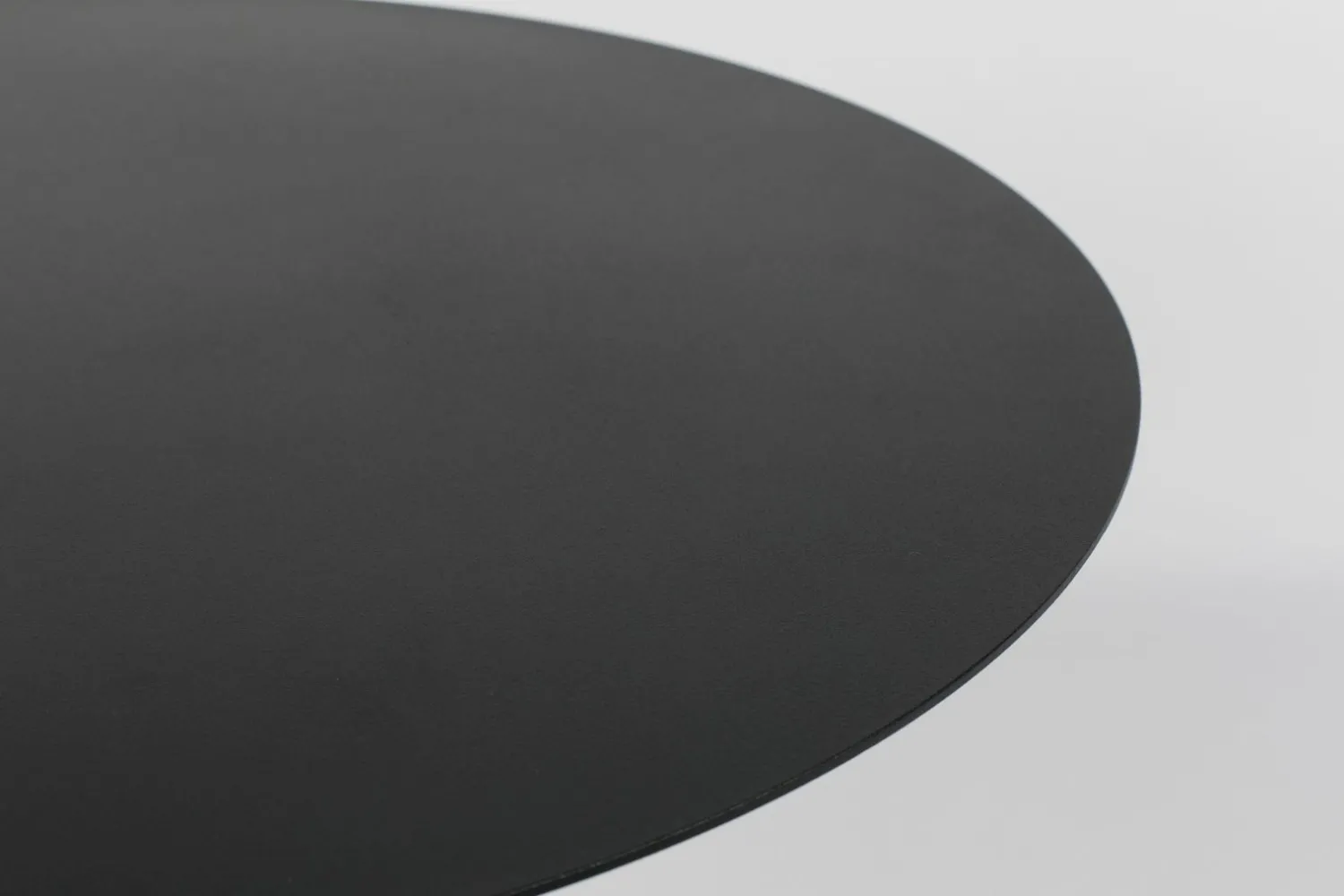 Ronde Bijzettafels-Zuiver Snow Bijzettafel Black