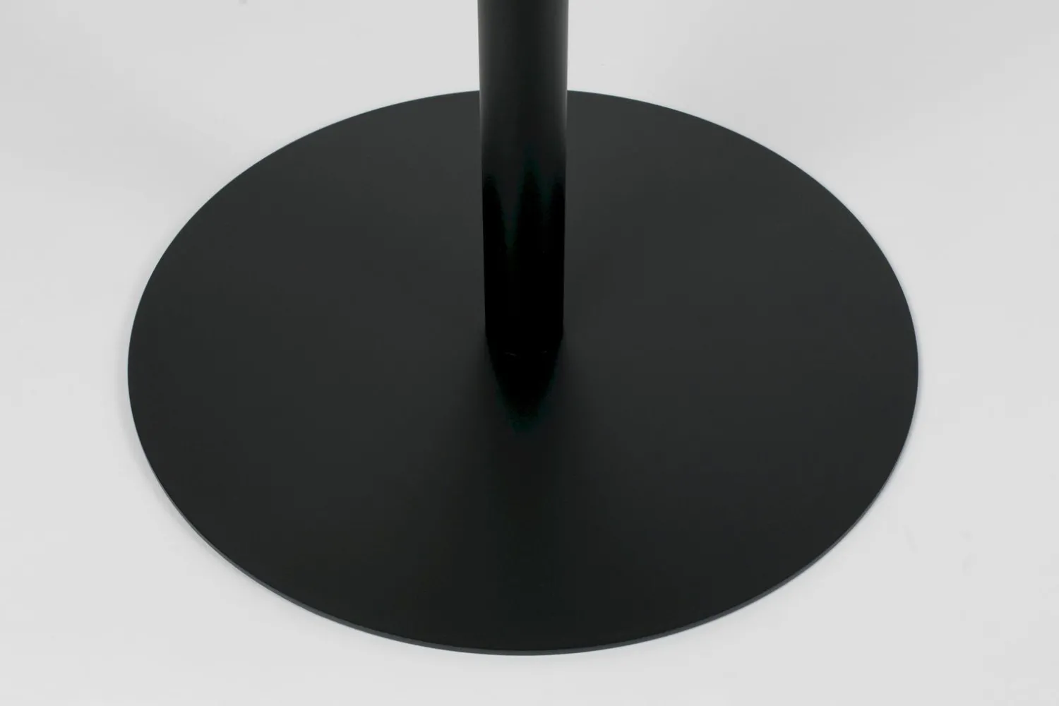 Ronde Bijzettafels-Zuiver Snow Bijzettafel Black