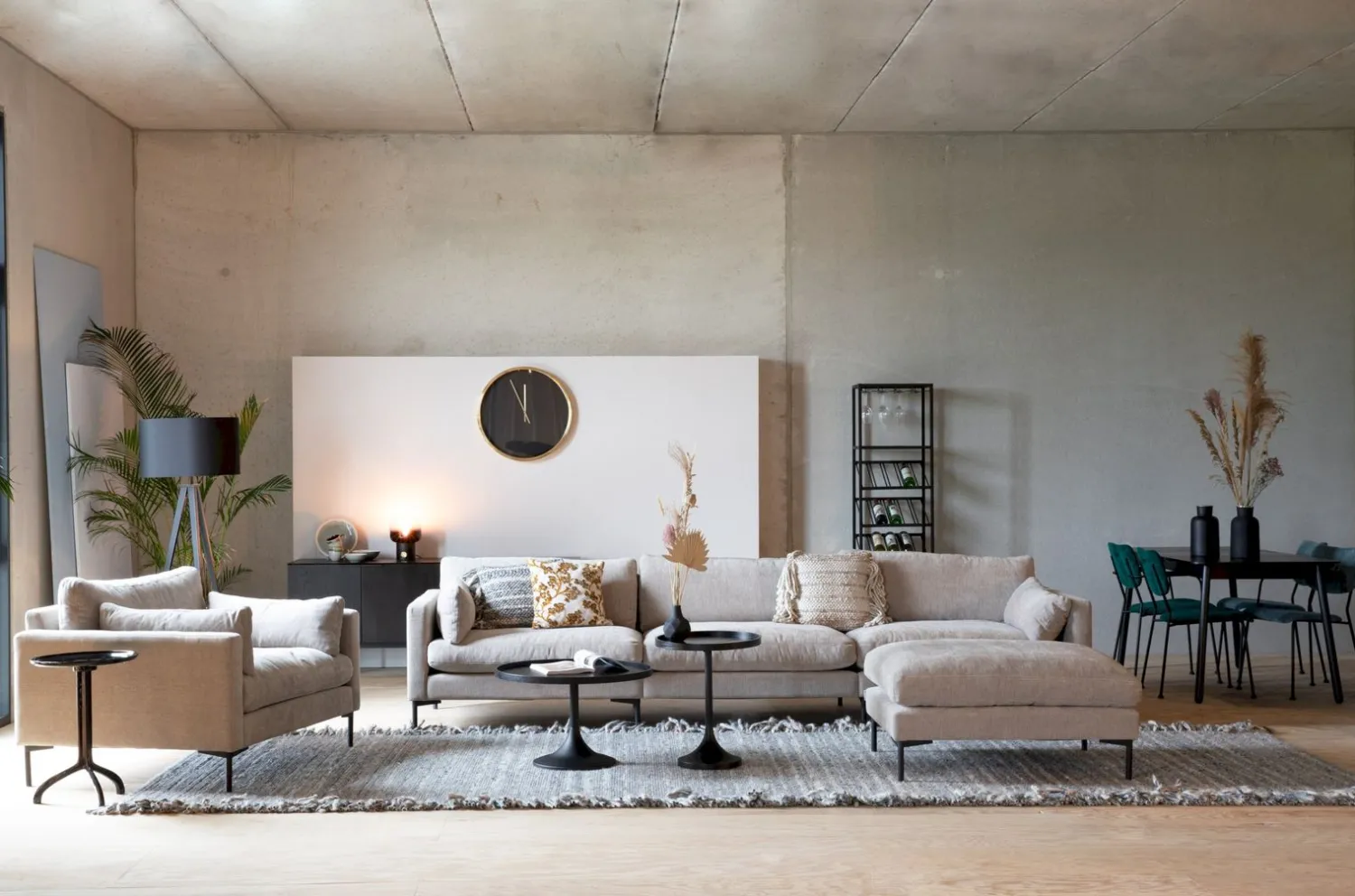 Hockers|Poefs-Zuiver Summer Hocker Latte