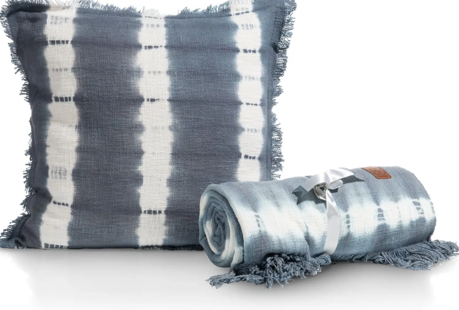 Sierkussens & Plaids-COCO maison Ted Sierkussen Blauw