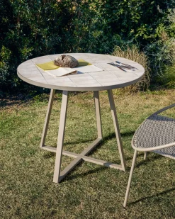 Tuintafels-Kave Home Tella Outdoor Bistrotafel Beige