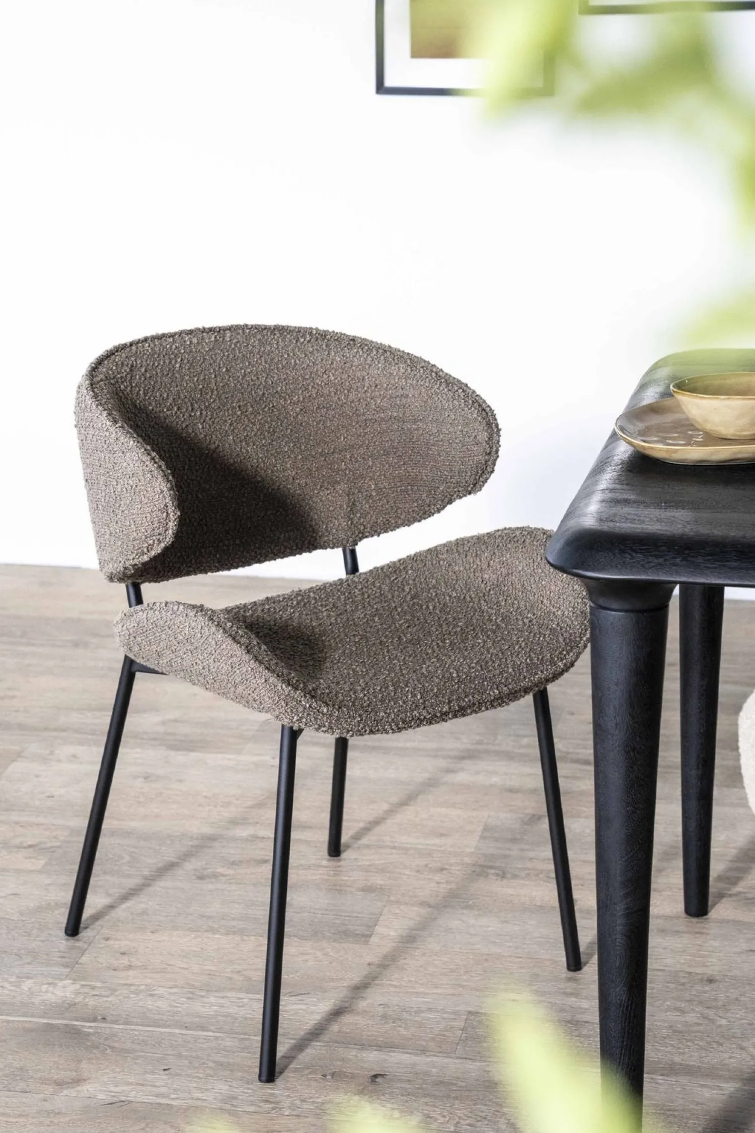 Eetkamerstoelen Met Armleuning-Eleonora Tess Eetkamerstoel Bruin