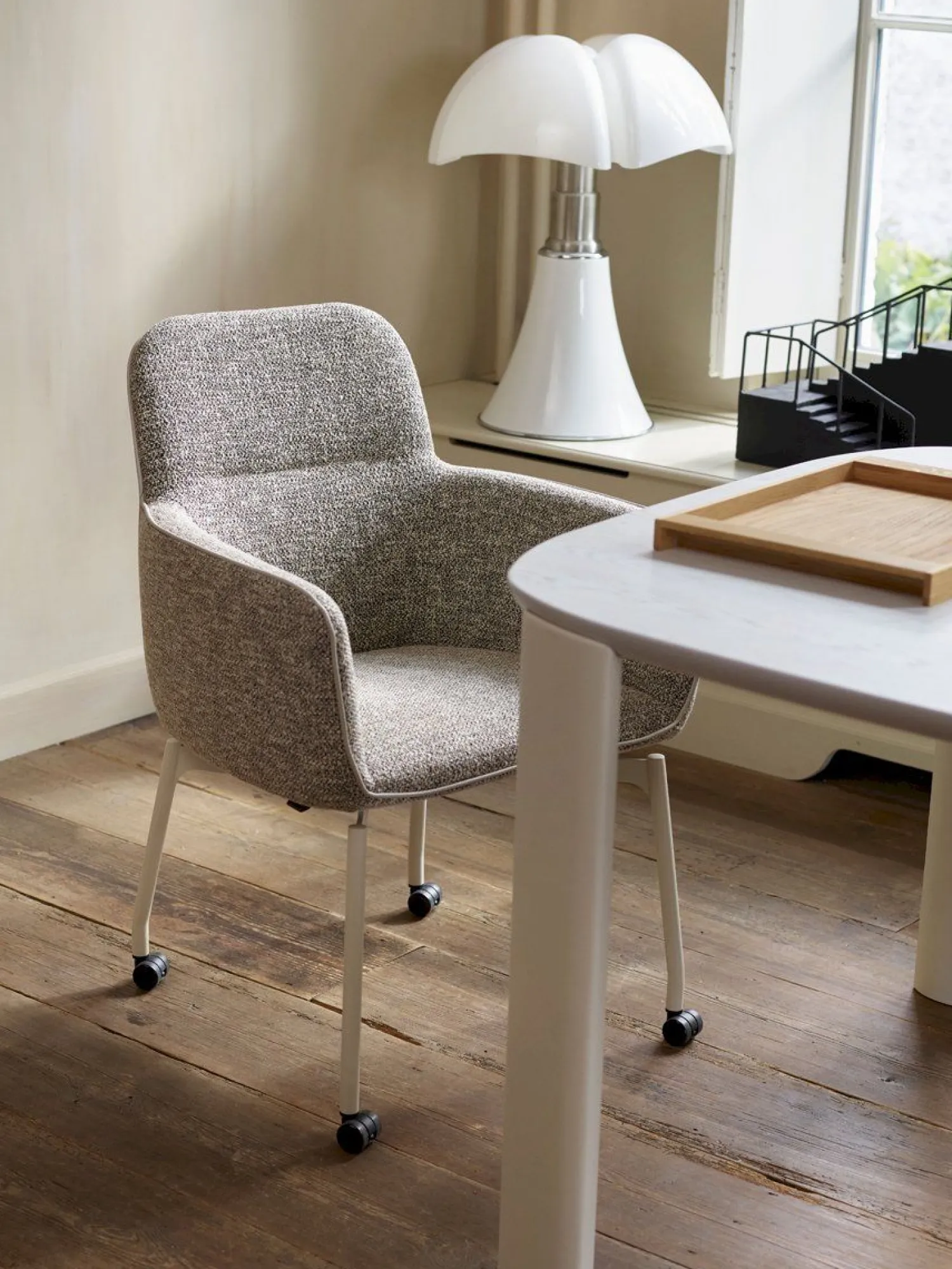 Houten Eettafels-Leolux Tico Eettafel Zwart